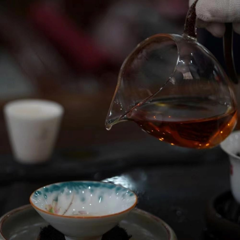 Pu-Erh tea,1999,Yiwu Zhengshan Ancient Tree Tea,357g,Raw