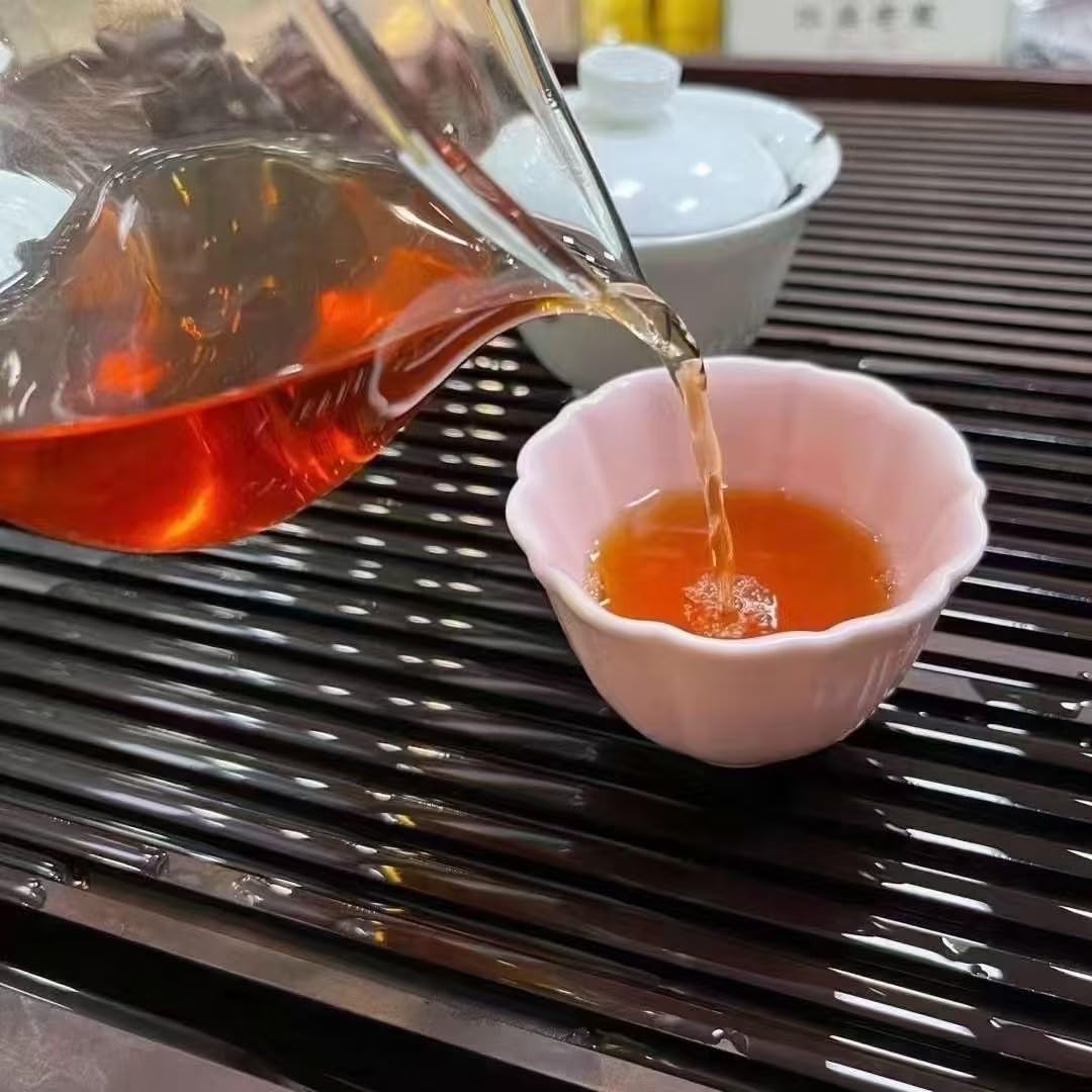 2006 Bingdao Gongting Ripe Pu-erh Tea Cake, 357g, from Yunnan