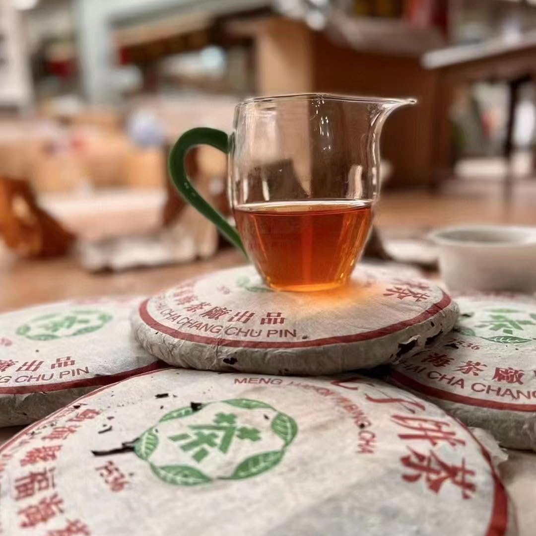 Pu-Erh tea,2005,Fu Hai 7536,357g,Raw