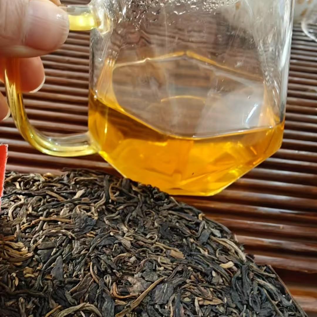 2006 Wild Boar Forest Raw Pu-erh Tea Cake, 357g, from Yunnan