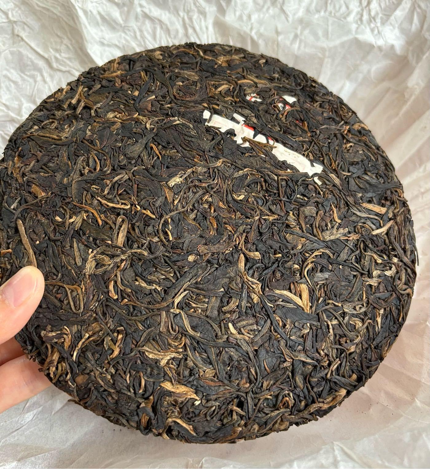 2010 Jiamutang “Canglong” (Yi Bang) Ancient Tree Raw Pu-erh Tea Cake, 357g, from Yunnan