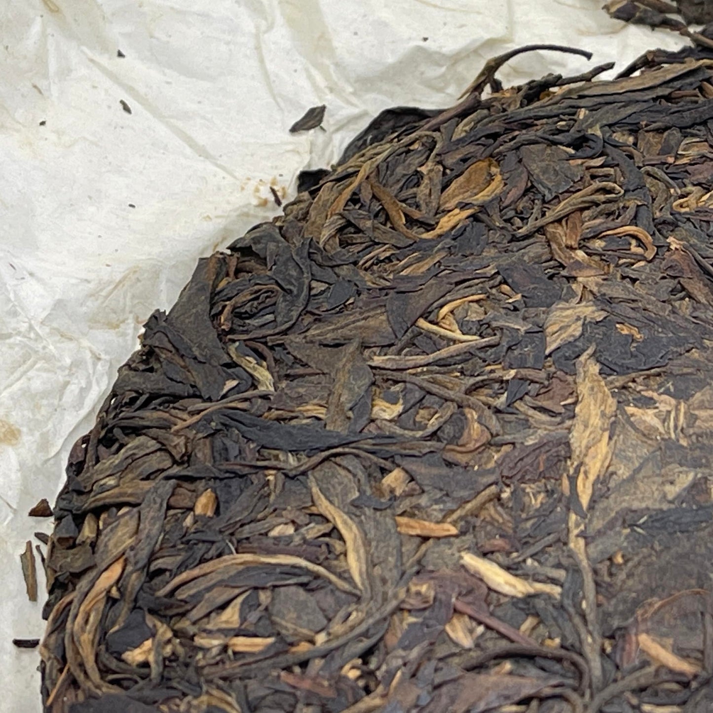 2007 Mingfeng Mountain Ancient Trees Raw Pu-erh Tea Cake, 357g, from Yunnan