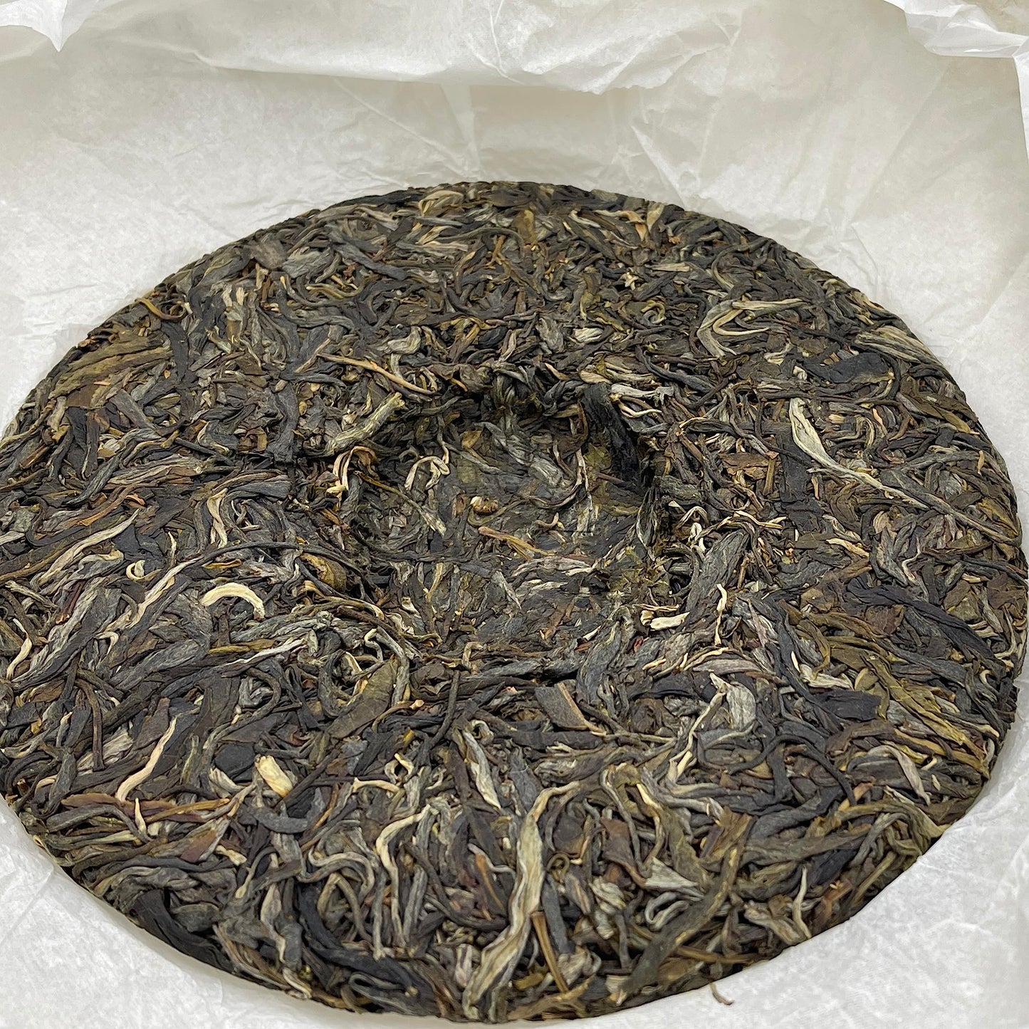 Private Custom Wengong Ancient Tree Raw Pu-Erh Tea 2022 – 357g