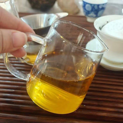 "2003 Hong Kong-Taiwan Tea Culture Exchange Gold Award Raw Pu-erh Tea Cake, 357g, from Yunnan