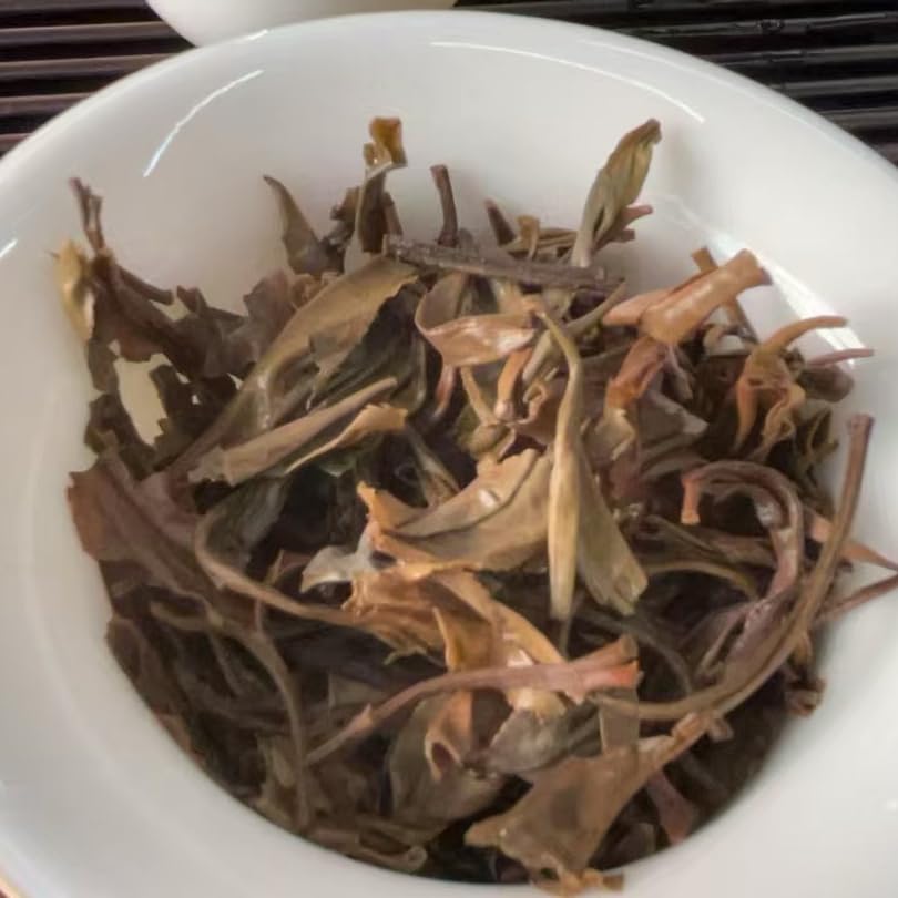 2010 Doi Tree High Pole Raw Pu-erh Tea Cake, 357g, from Yunnan