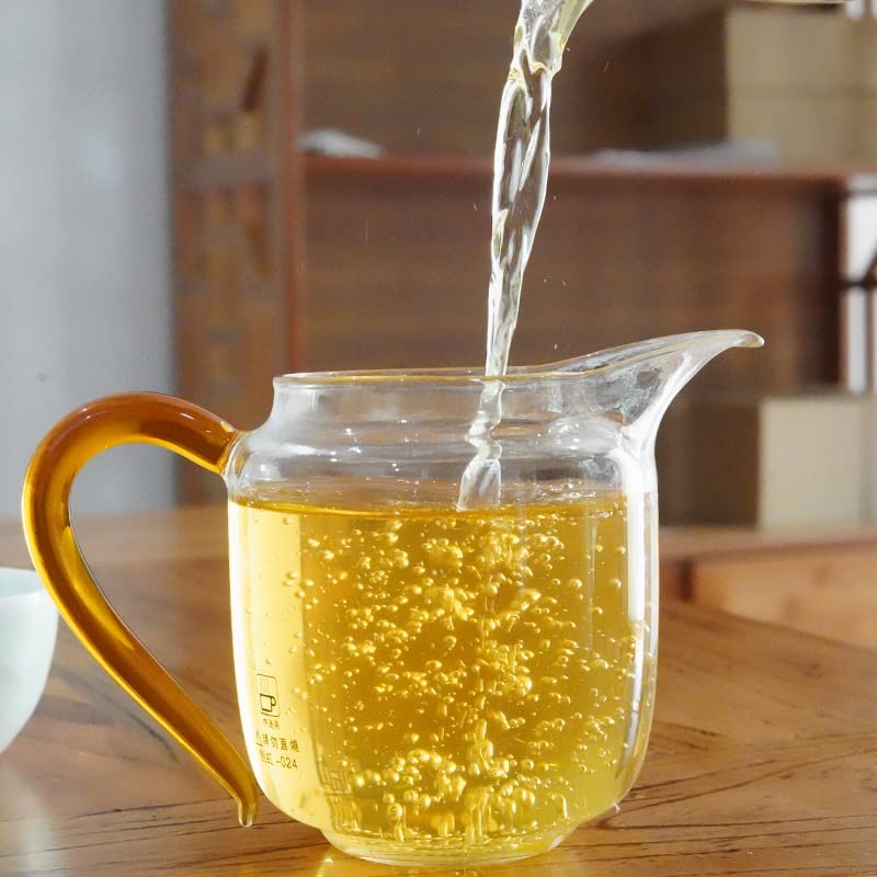 2013 Xigui Raw Pu-erh Tea Cake, 357g, from Yunnan