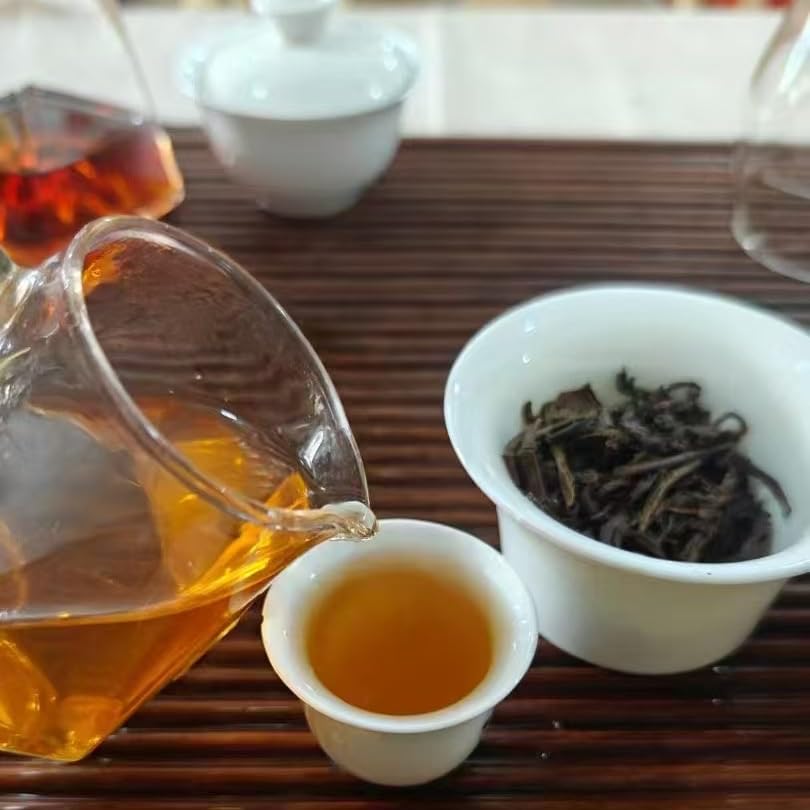2009 Mengsong Mountain Raw Pu-erh Tea, 357g, from Jingzhen Tea Factory, Yunnan