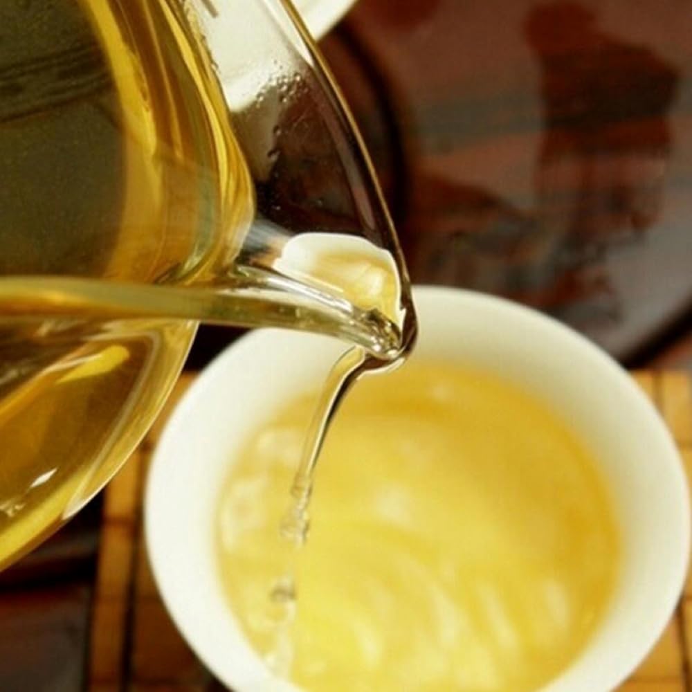 2017 Chen Sheng Hao Bawang Green Cake Raw Pu-erh Tea Cake, 357g, from Yunnan