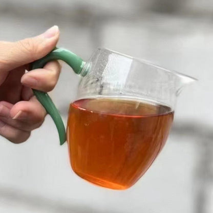 Xinghai Tea Factory Dong Shun Xiang Raw Pu-Erh Tea 2006 – 357g