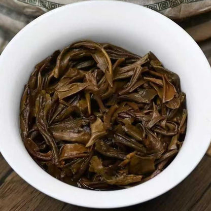 2006 Mao Er Duo “Fine Leaf Queen” Raw Pu-erh Tea Cake 357g