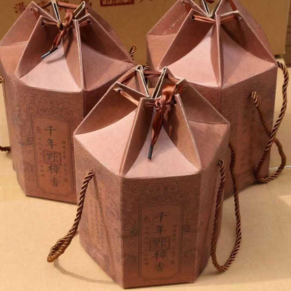 1990s Banzhang Tribute Tea, Millennium Wild Camphor Ancient Tree Raw Pu-erh Tea, 500g