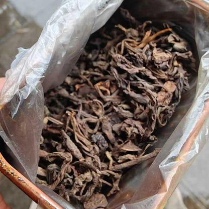 1980s Vintage Long Ma Song Pin Hao Old Tea, Premium Aged Loose Leaf Tea in Collectible Tin, 150g