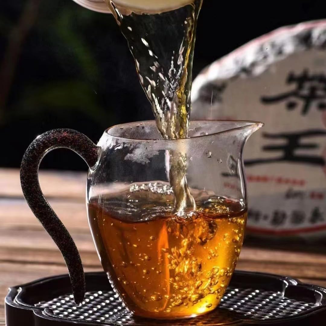 Pu-Erh tea,2012,Banzhang Special Collection Green Cake-Tea King,357g,Raw