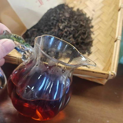 Premium 1990s Aged Ripe Puerh Tea Loose Leaf, Pure Kunming Dry Storage, Smooth and Sweet Tasting Vintage Dark Tea, 250g (8.8oz