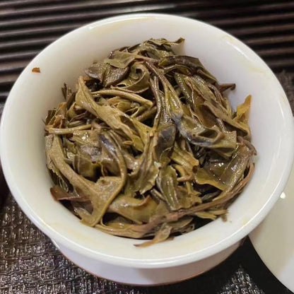 Pu-Erh tea,2010,Banzhang Arbor Peacock Tuocha,500g,Raw