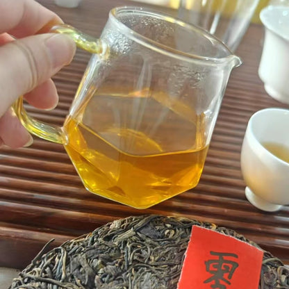 2006 Yiwu Cold Water River Raw Pu-erh Tea Cake, 357g, from Yunnan