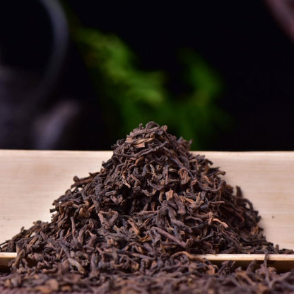 2006 Lao Ban Zhang Palace Ripe Pu-erh Tea Cake, 500g, from Yunnan