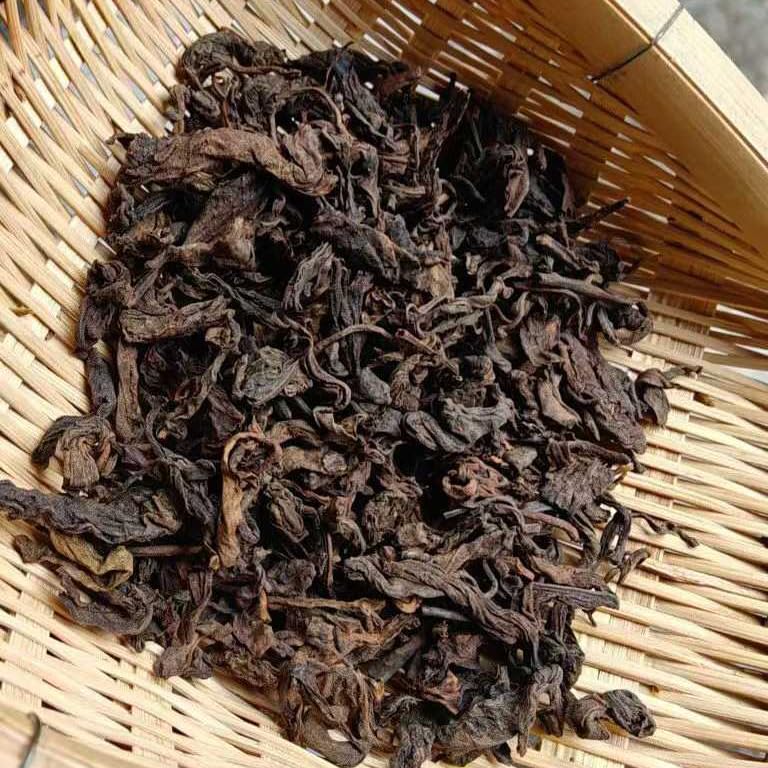 1980s Vintage Long Ma Song Pin Hao Old Tea, Premium Aged Loose Leaf Tea in Collectible Tin, 150g