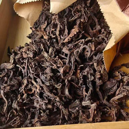1990s Banzhang Tribute Tea, Millennium Wild Camphor Ancient Tree Raw Pu-erh Tea, 500g