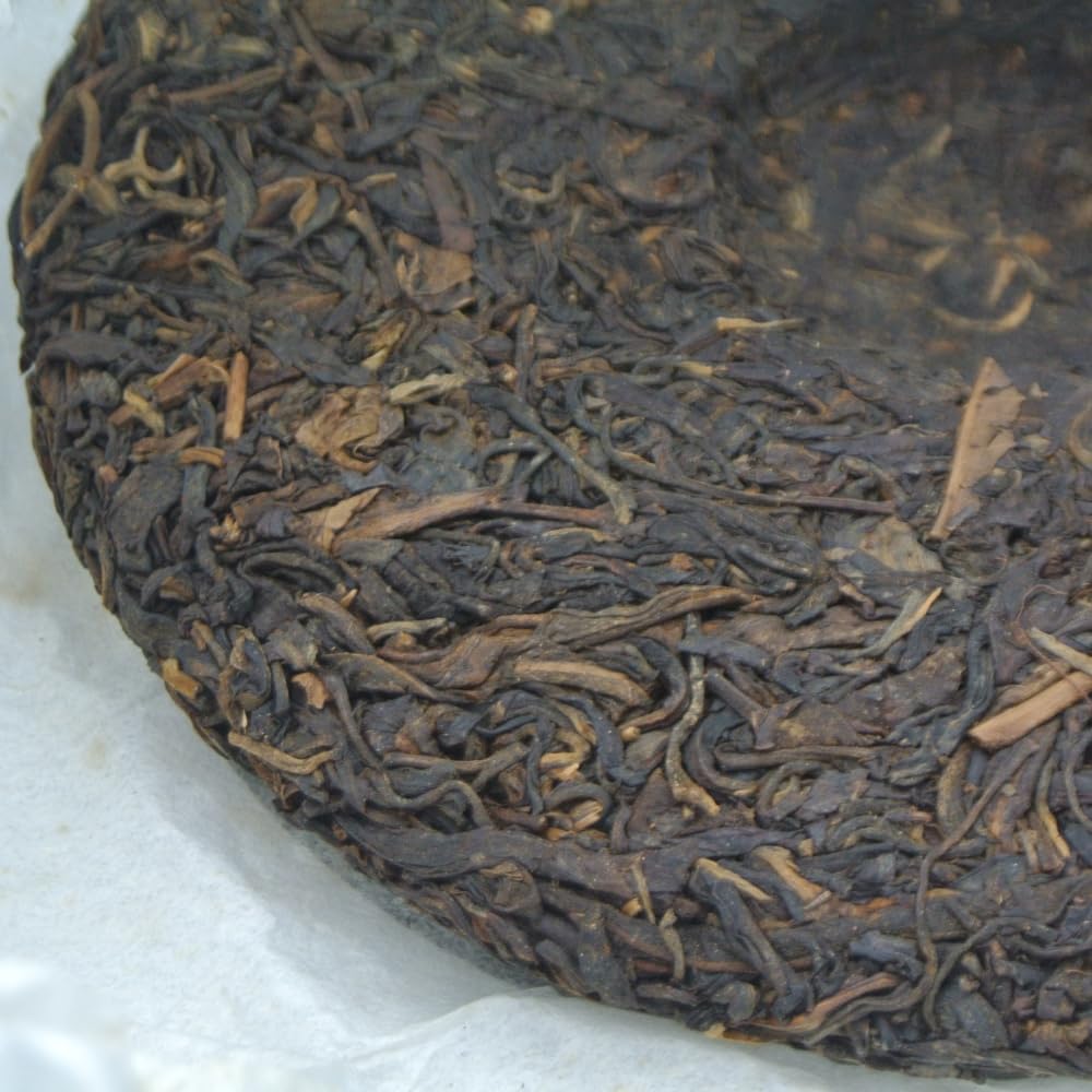 Pu-Erh tea,2011,SIX FAMOUS TEA MOUNTAIN,Colorful Yellow,357,Raw