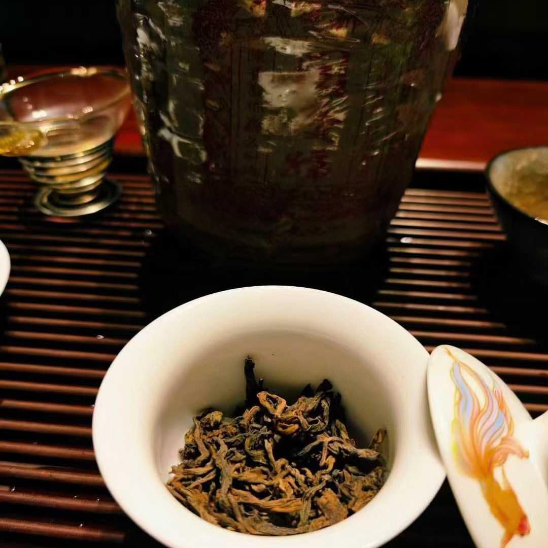 1991 Vintage Double Lion Tong Qing Hao Ripe Pu-erh Tea (350g)