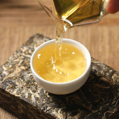 2020 Lao Ban Zhang Zhengqitang 300-Year-Old Tree Raw Pu-erh Tea Cake, 500g, from Yunnan