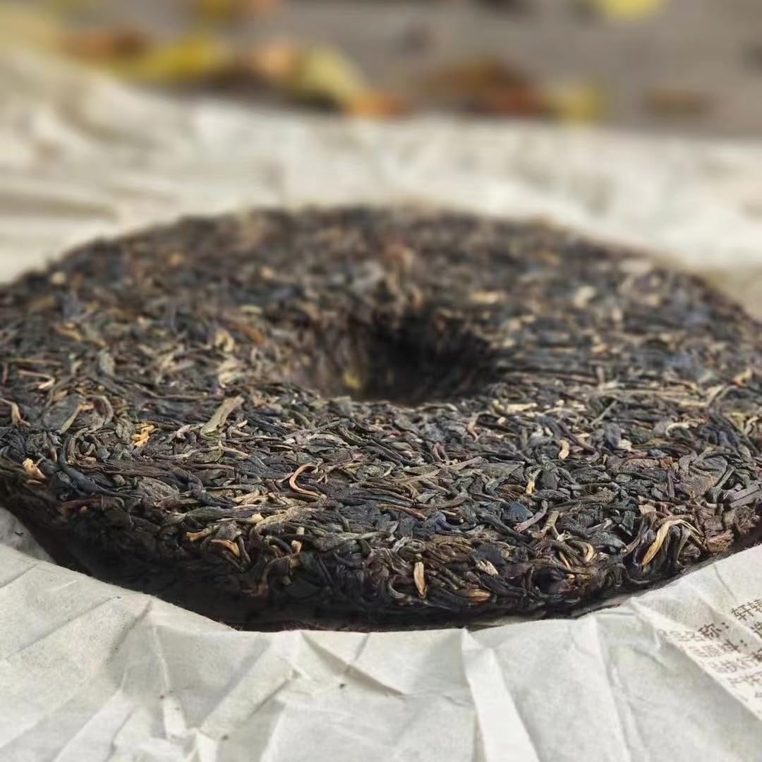 2009 Chunhai Tea Factory Xuanyuan Hao Raw Pu-erh Tea Cake, 357g, from Yunnan