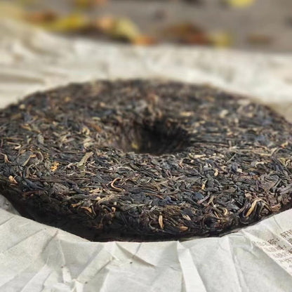 2009 Chunhai Tea Factory Xuanyuan Hao Raw Pu-erh Tea Cake, 357g, from Yunnan