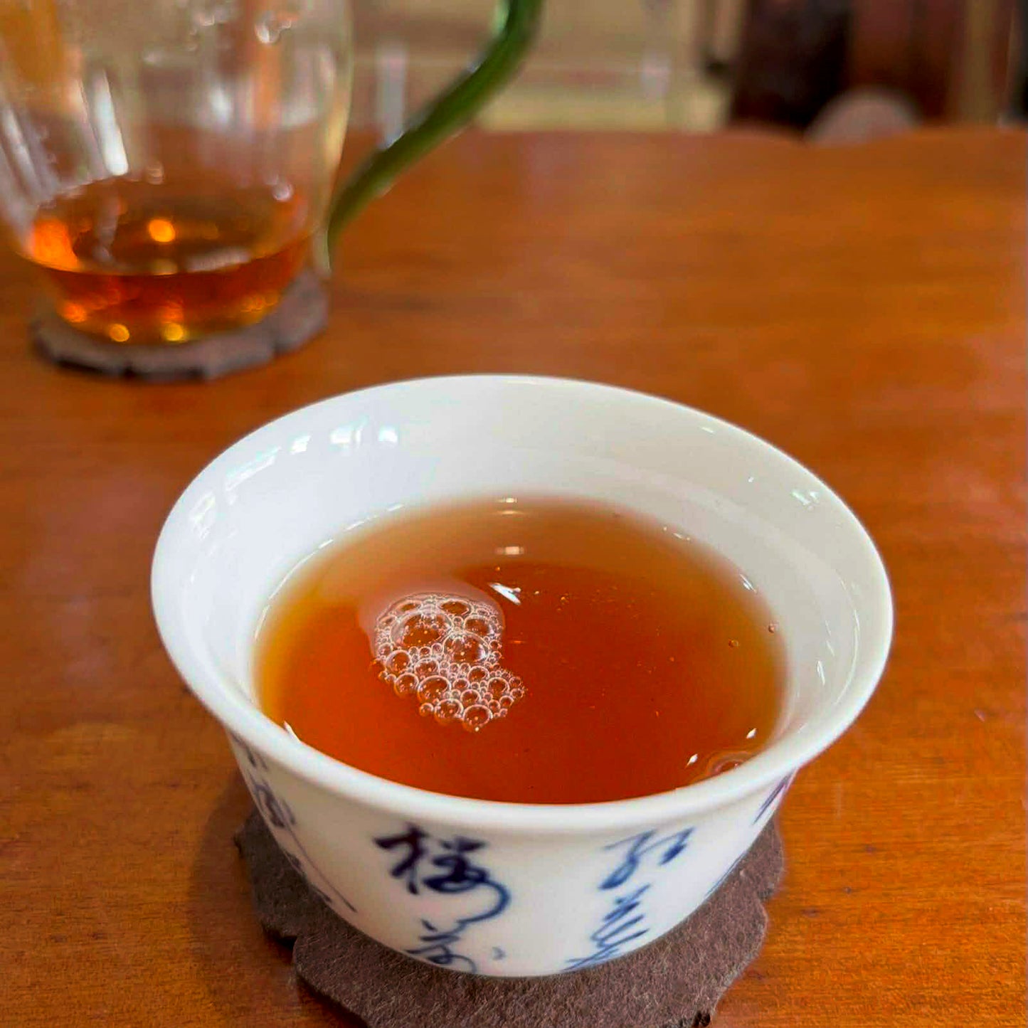 Chen Yuan Hao Mountain Legend Raw Pu-erh Tea Cake 400g 2005