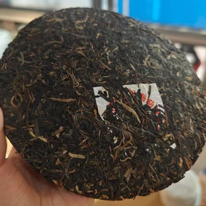 "2003 Hong Kong-Taiwan Tea Culture Exchange Gold Award Raw Pu-erh Tea Cake, 357g, from Yunnan