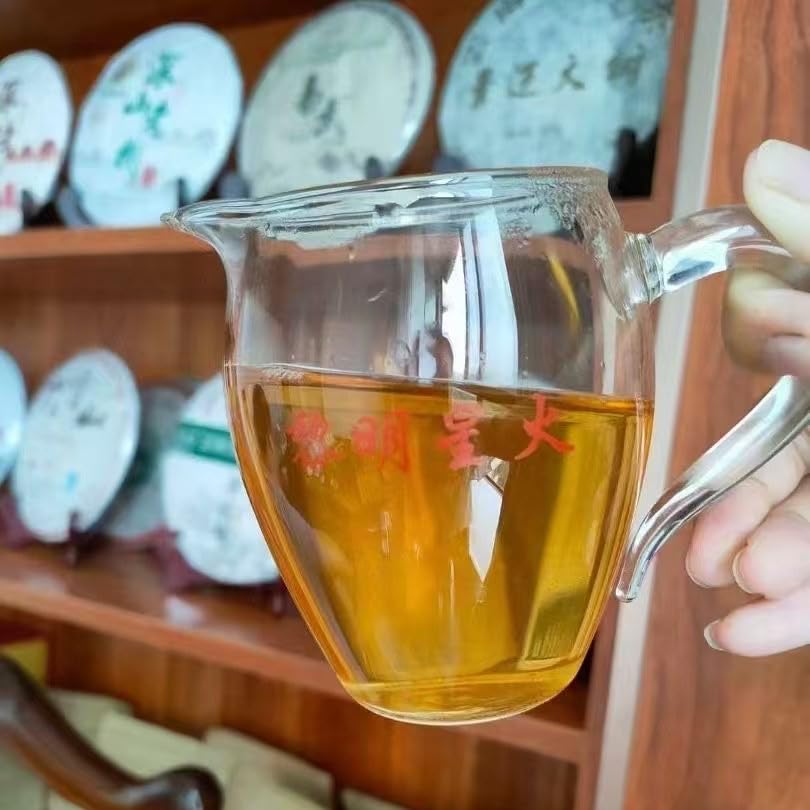 2009 Brown Old Tree Raw Pu-erh Tea Cake, 357g, from Lixing Starfire Tea Factory, Yunnan
