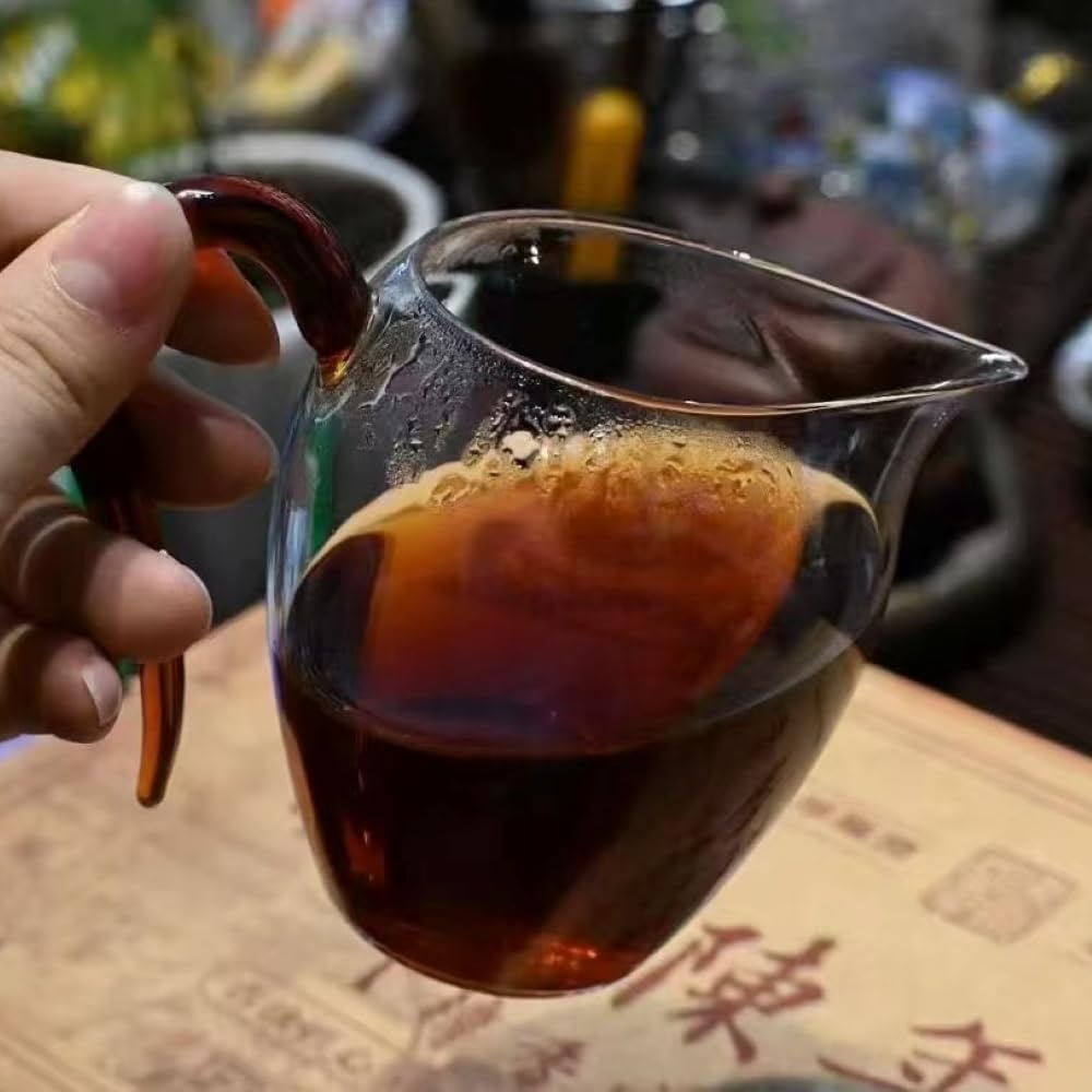 1990s Banzhang Aged Camphor Aroma Ripe Pu-erh Tea Cake, 500g, from Yunnan