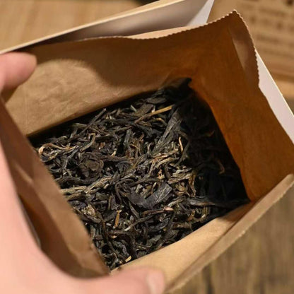 2005 Lao Cun Zhang Banzhang Raw Pu-erh Tea Loose Leaf, Aged Yunnan Sheng Puerh, Orchid and Nectar Aroma, 250g