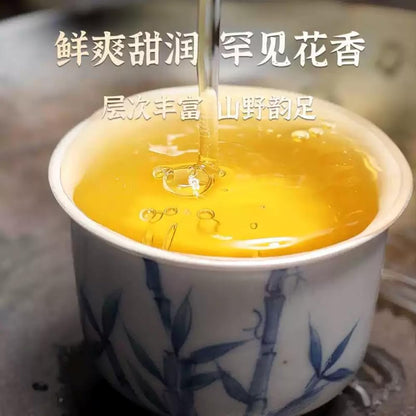 2011 Mansong Single Ancient Tree Raw Pu-erh Tea Cake, Early Spring, 357g, from Yunnan