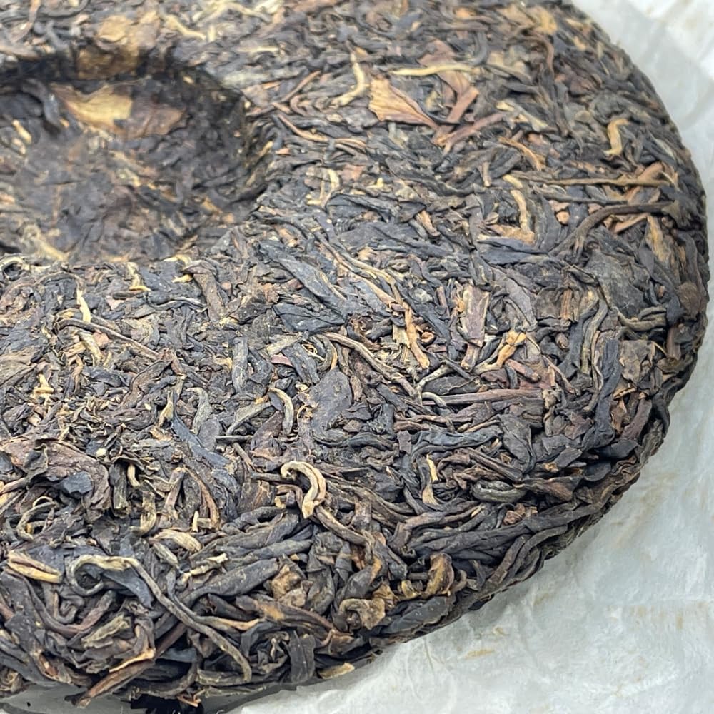 Pu-Erh tea,2011,SIX FAMOUS TEA MOUNTAIN,Colorful Red,357,Raw
