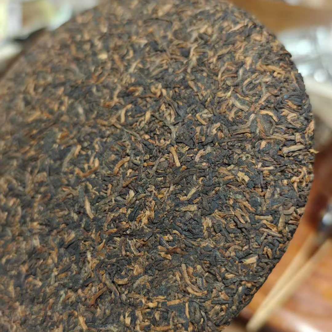 90s Yibang Songpinhao Ripe Pu-erh Tea, 357g