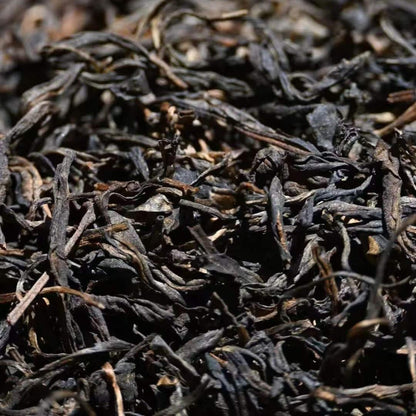 1982 Songpin Hao Zhuangyuan Spring Bud Raw Pu-erh Tea Cake, 400g, from Yunnan