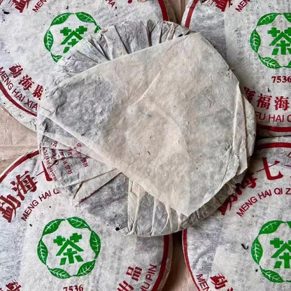 Pu-Erh tea,2005,Fu Hai 7536,357g,Raw