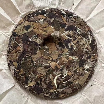 Pu-Erh tea,2020,LAO BAI CHA,357g,Raw