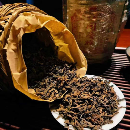 1991 Vintage Double Lion Tong Qing Hao Ripe Pu-erh Tea (350g)