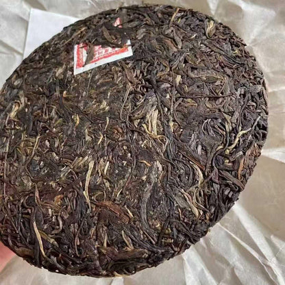 Yiwu Tongqinghao 2005 Raw Pu-erh Tea 357g | Aged Sheng Tea | Smooth & Sweet Aroma