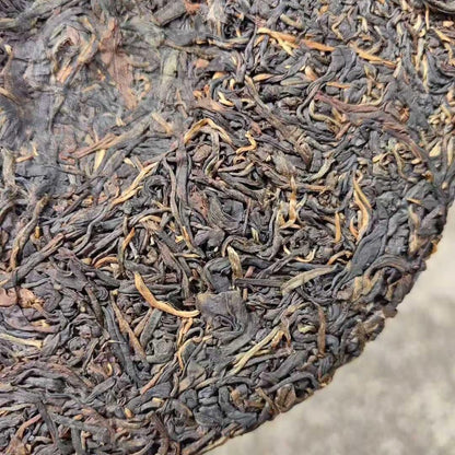 2003 Tongchang Huangji Raw Pu-erh Tea Cake, 357g, from Yunnan