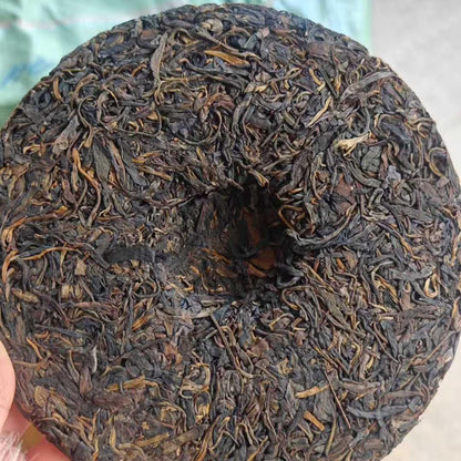 Chen Kuan Ji Vintage Raw Pu-erh Tea Cake (357g)