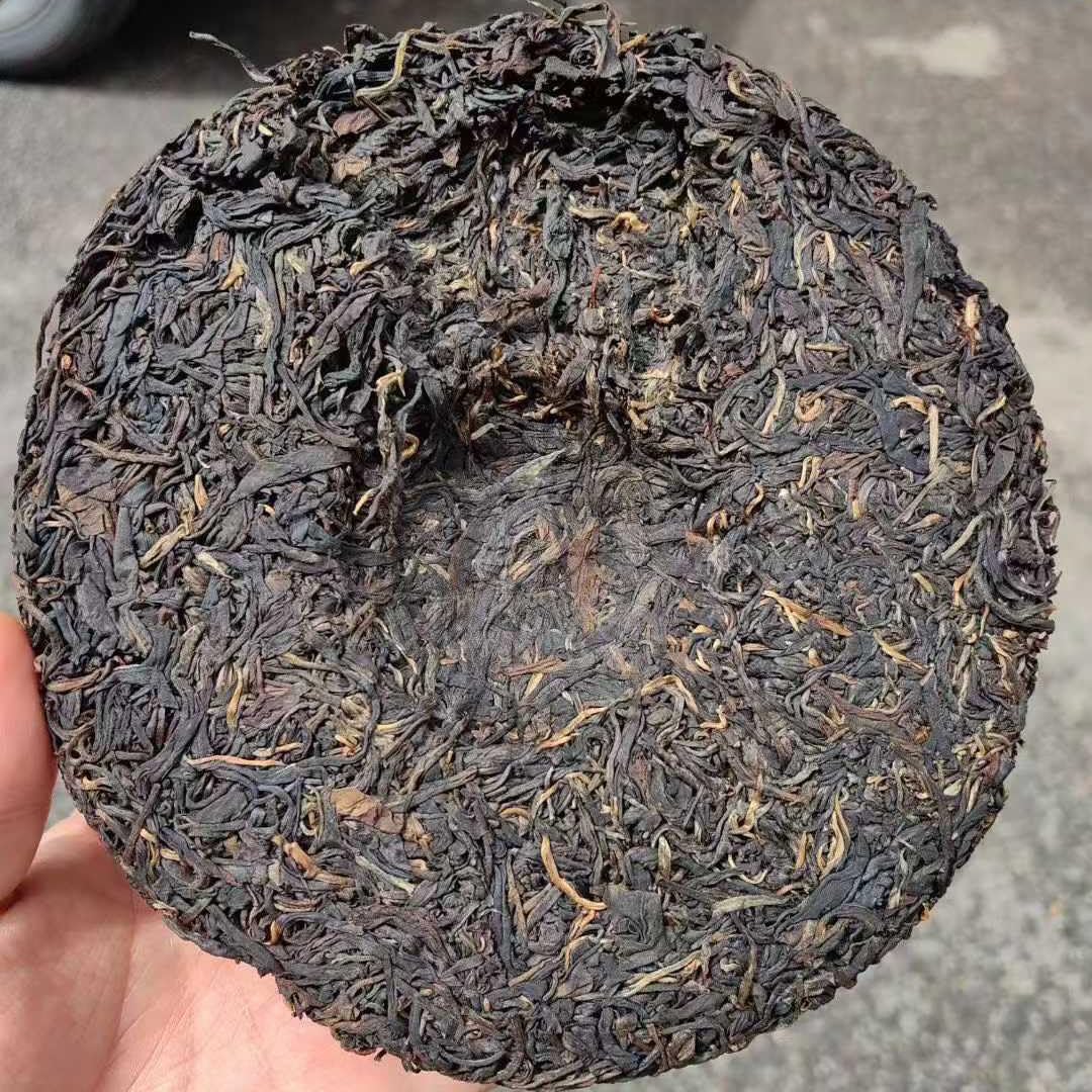 2003 Tongchang Huangji Raw Pu-erh Tea Cake, 357g, from Yunnan