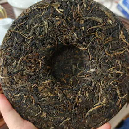 2005 Yiwu Bayiqing Raw Pu-erh Tea Cake, 357g, from Yunnan