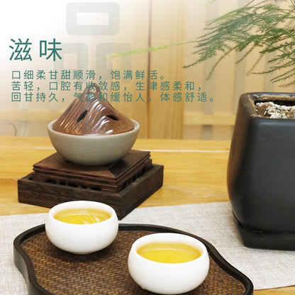 Douji 2020 Yiwu Small Tree Raw Pu-erh Tea Cake 357g - Sweet and Soft Flavo