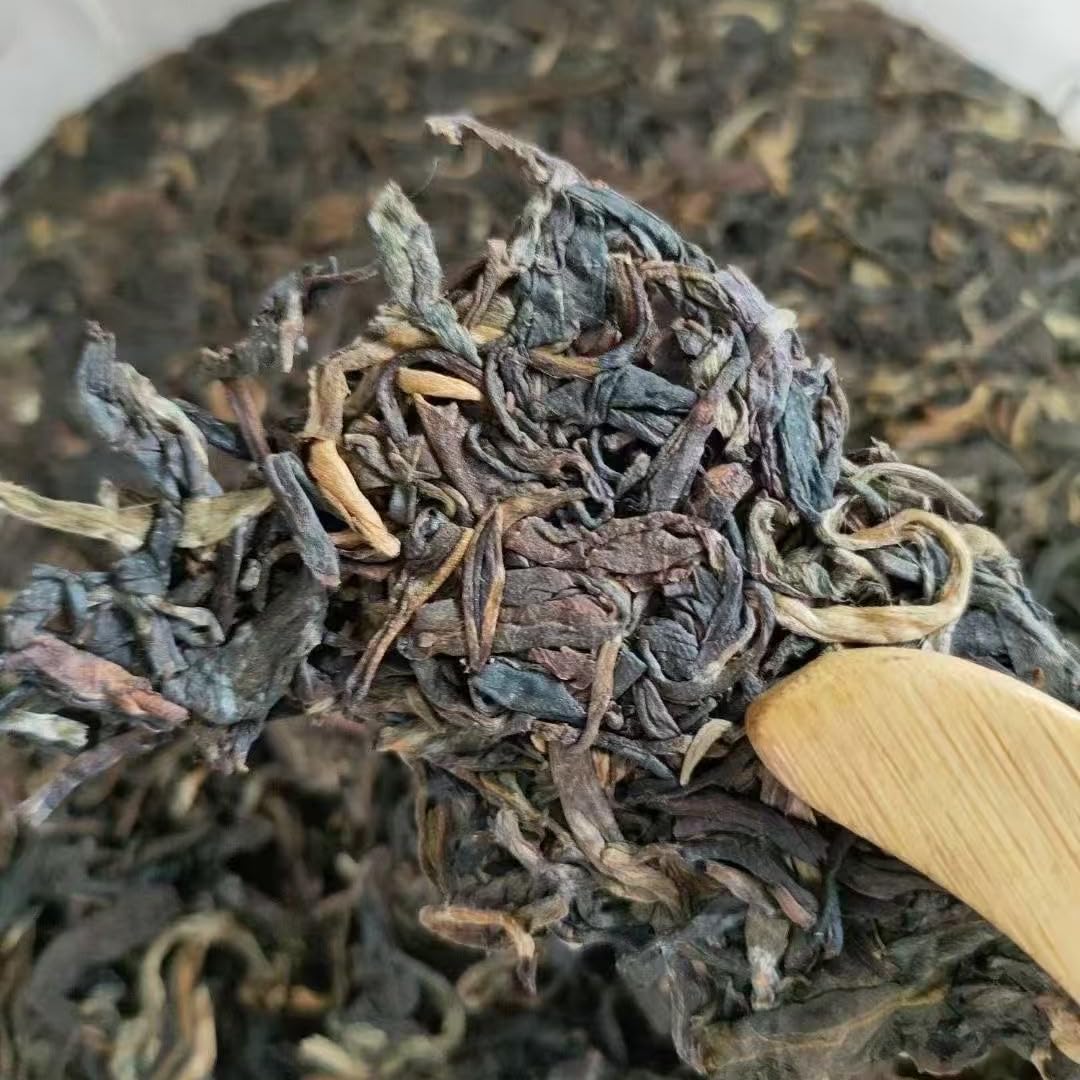 2009 Brown Old Tree Raw Pu-erh Tea Cake, 357g, from Lixing Starfire Tea Factory, Yunnan