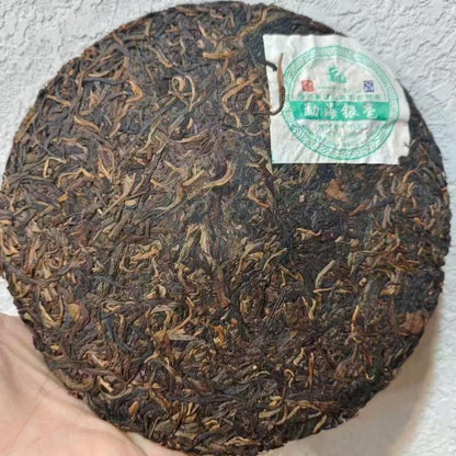 2009 Menghai Yinhao Raw Pu-erh Tea, 357g, from Pengcheng Tea Factory, Yunnan