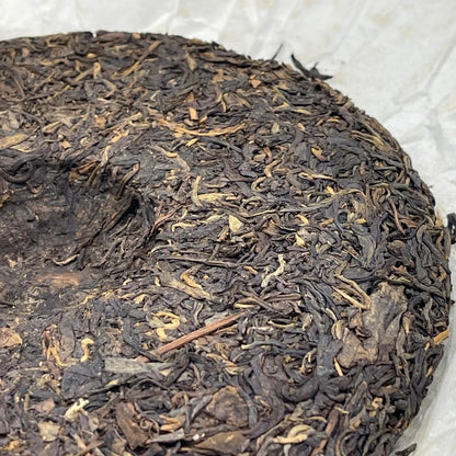 Pu-Erh tea,2011,SIX FAMOUS TEA MOUNTAIN,Colorful Green,357,Raw