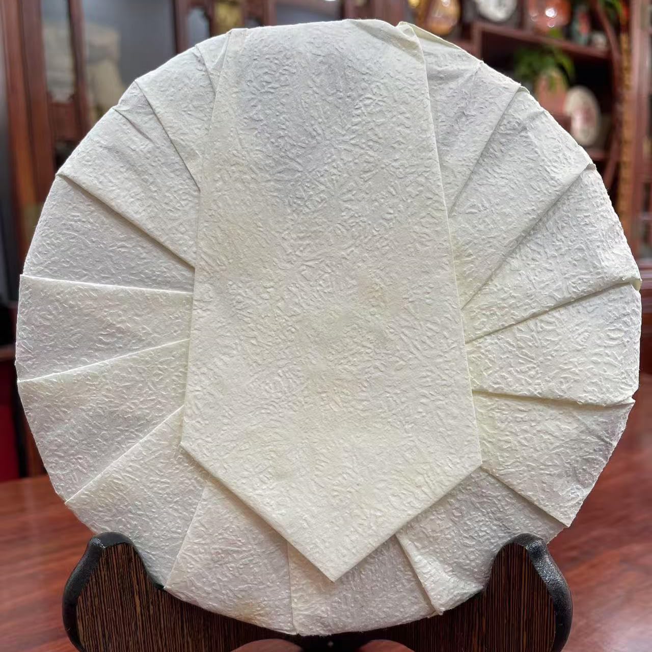 2021 Mangfei Early Spring Raw Pu-erh Tea Cake, 357g, from Ancient Arbor Trees in Yunnan